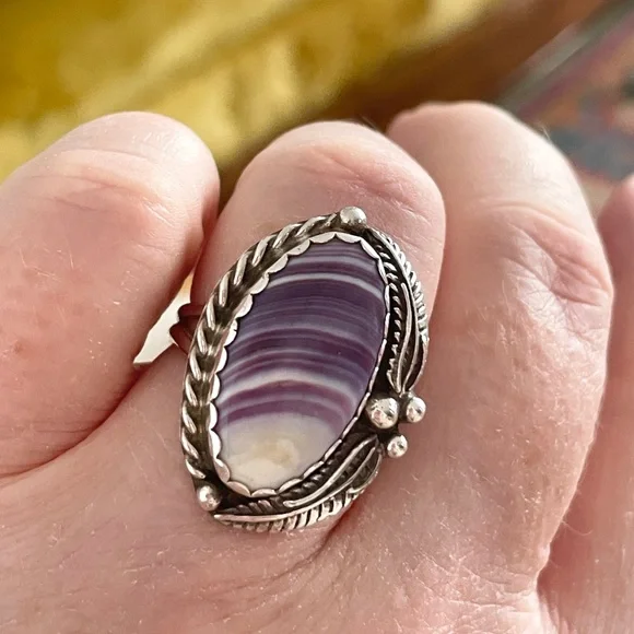 Vintage Sterling Silver Wampum Ring - Picture 6 of 9